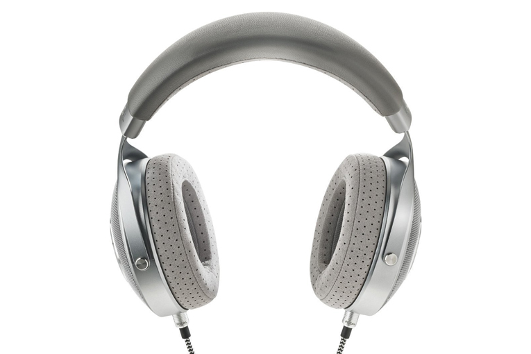 Focal clear top soundstage